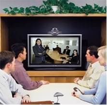 De la sala de juntas al salón de casa, la videoconferencia se impone