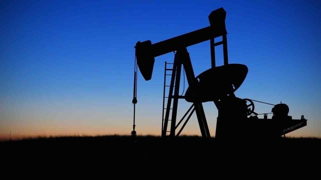 David Morán: «Desde la lógica estatal no hay manera de recuperar la industria petrolera»